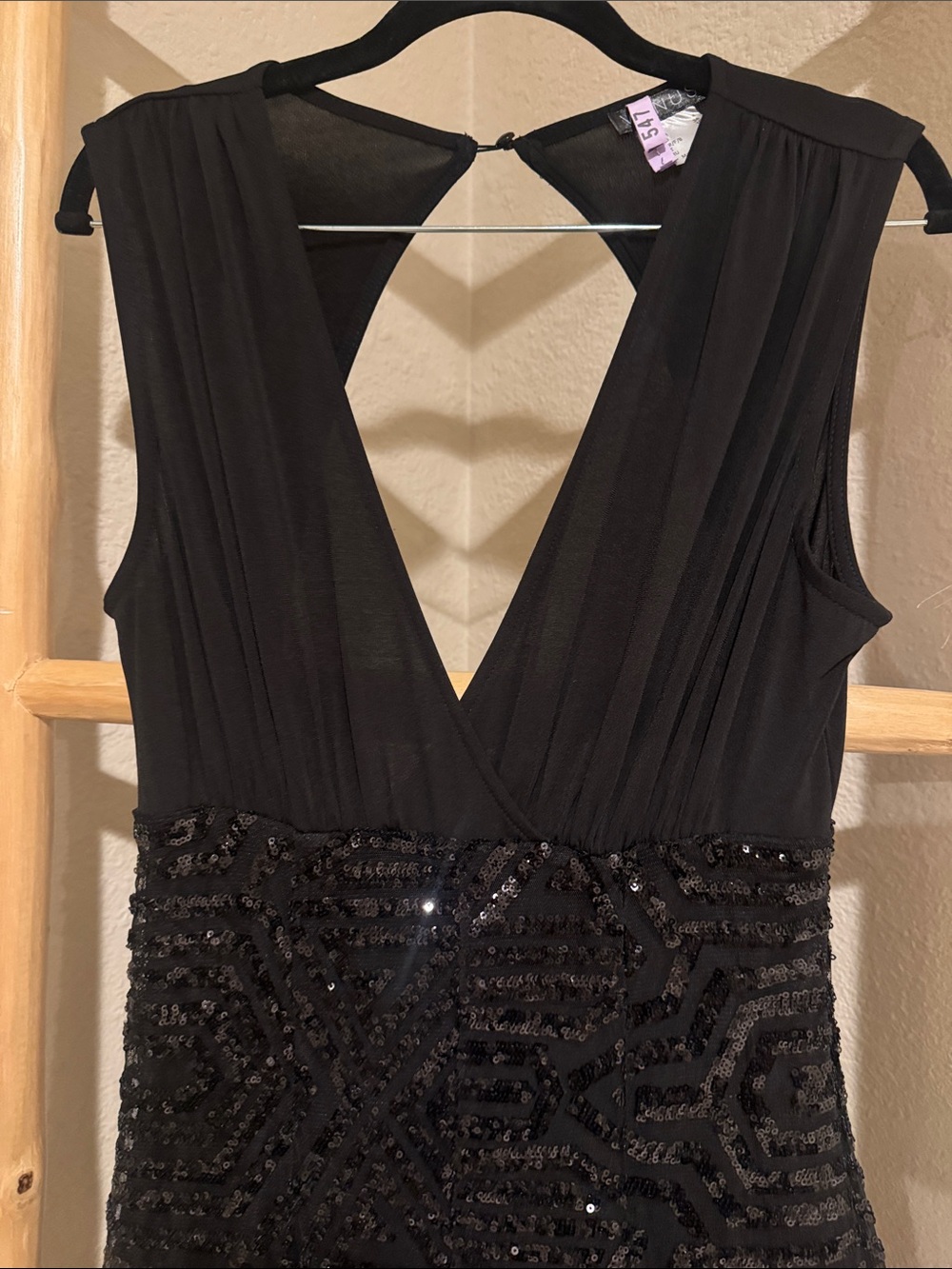 VENUS Black Sequin Wide-Leg Plunging V-Neck Jumpsuit - Picture 5 of 8
